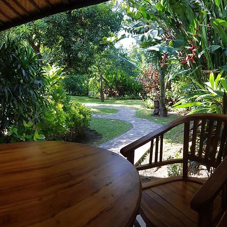 Mango Tree Inn Пемутеран Екстер'єр фото