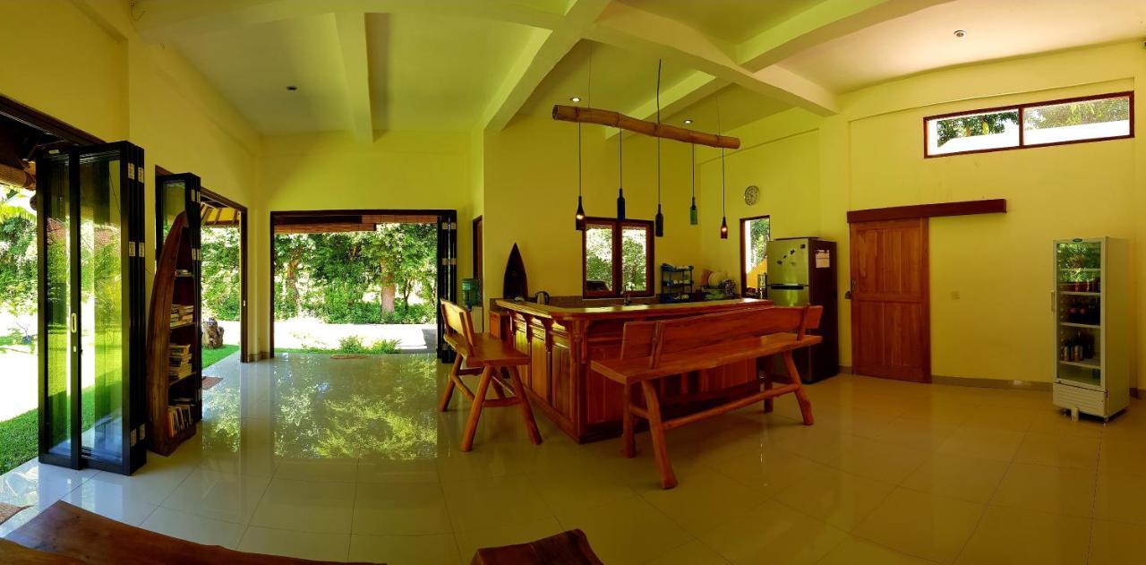 Mango Tree Inn Пемутеран Екстер'єр фото