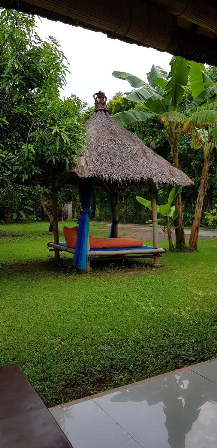 Mango Tree Inn Пемутеран Екстер'єр фото